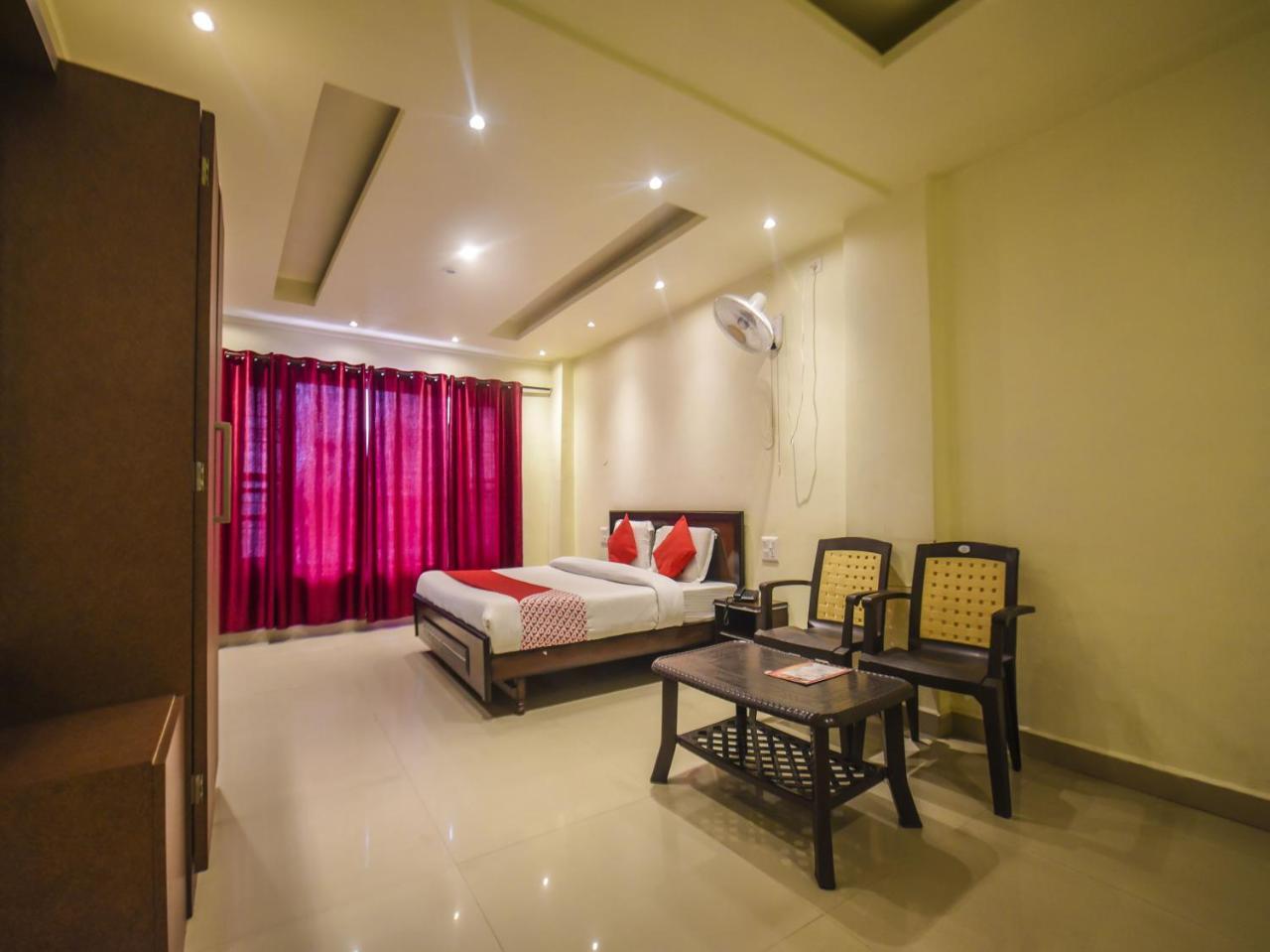 Oyo 7905 Holiday Inn Dalhousie Luaran gambar
