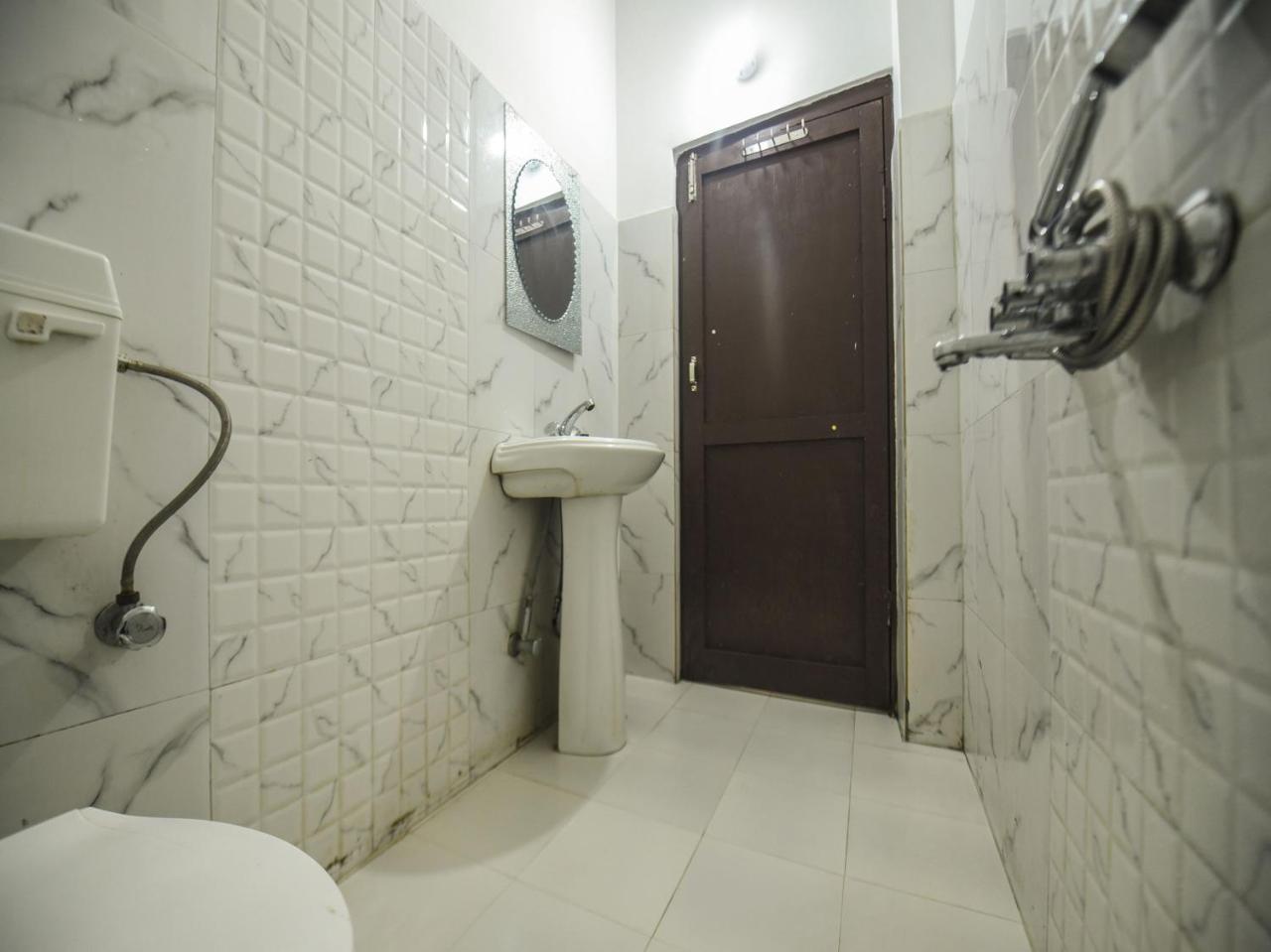 Oyo 7905 Holiday Inn Dalhousie Luaran gambar